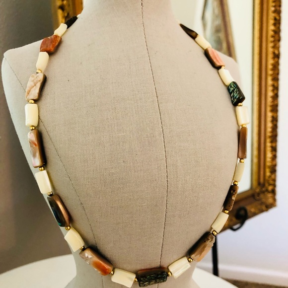 Antique Abalone Mother Of Pearl Necklace - Picture 10 of 17